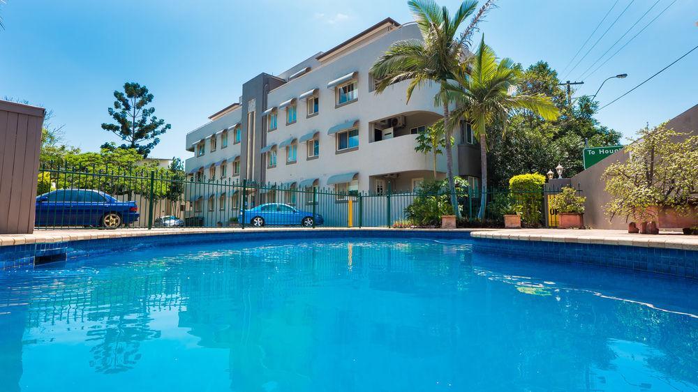 Hampton Court 4* Brisbane